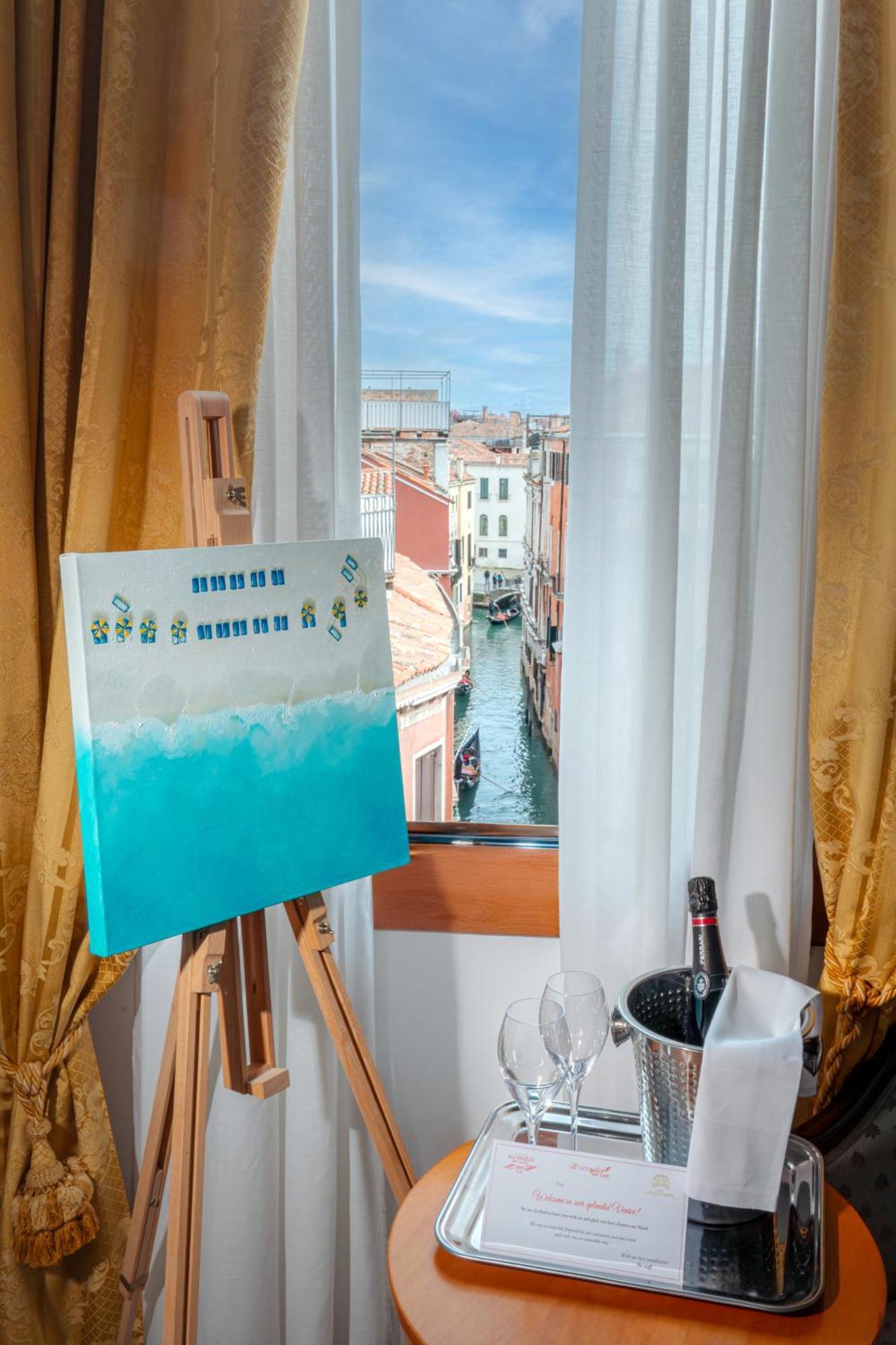 All'angelo Art Hotel 4*